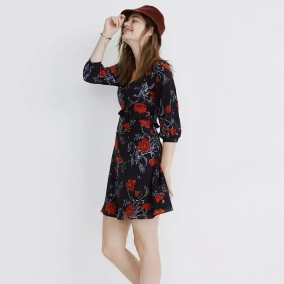 MADEWELL 100% Silk Size 6 Ruffle Waist Dress Windblown Poppies Floral - Picture 1 of 10